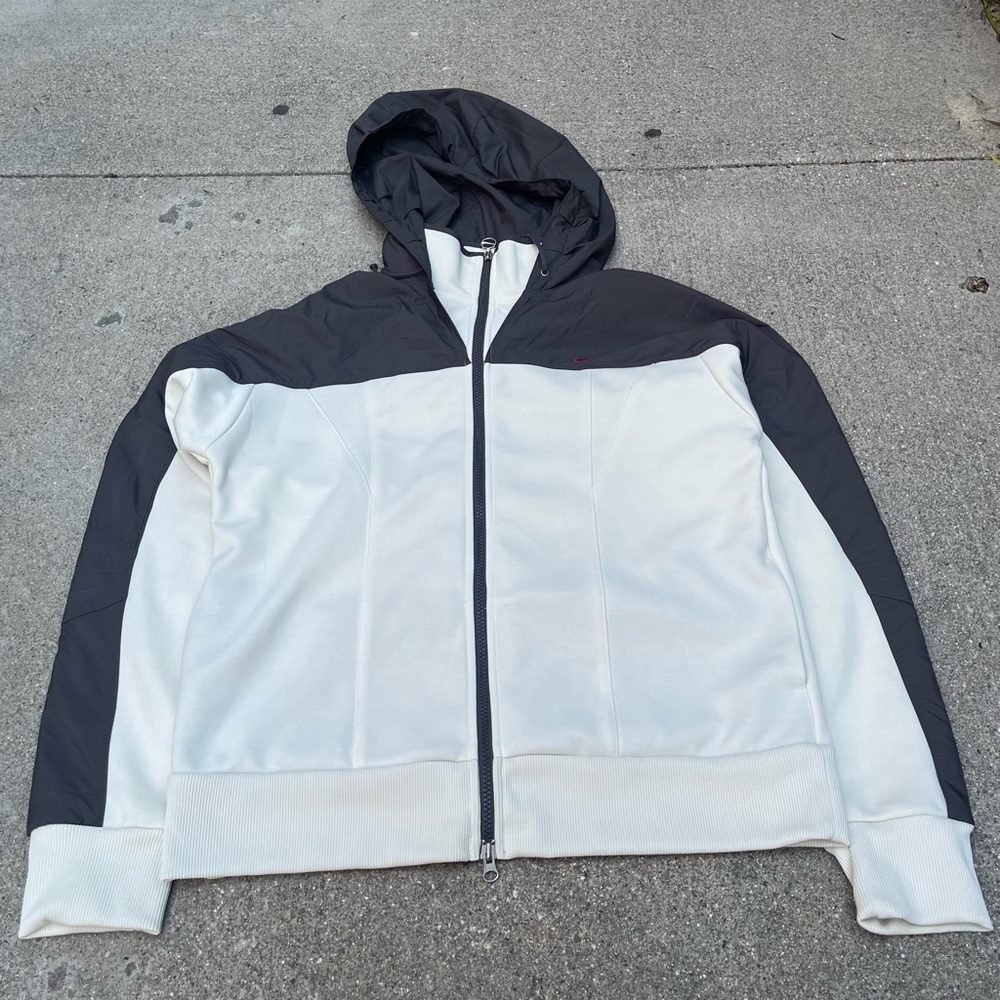 2000s Nike zipped up hoodie